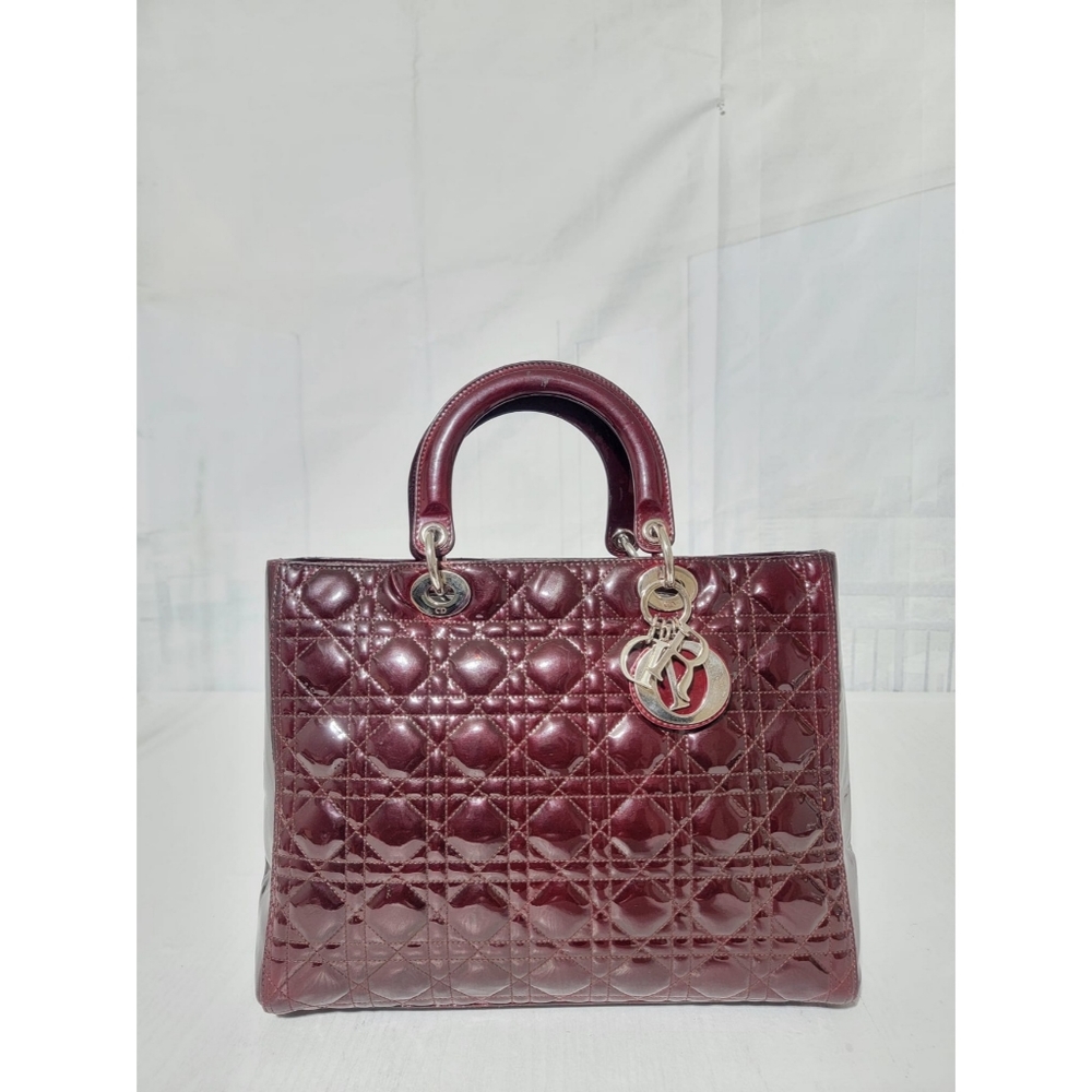 CHRISTIAN DIOR Bordeaux Cannage Patent Leather Tote Bag Wine